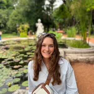 Meet your Posher, Emma